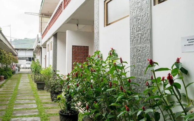 Oyo 211 Seruni Guest House