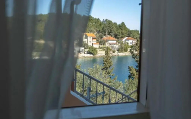 Apartment Brunac
