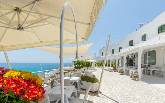 Hotel La Roccia