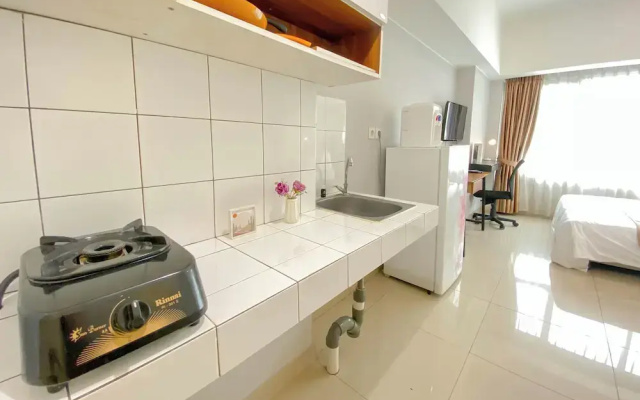 Good Location And Simply Studio Springlake Summarecon Bekasi Apartment
