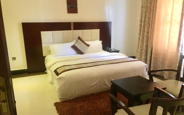 Grandbee Apartment and Residence