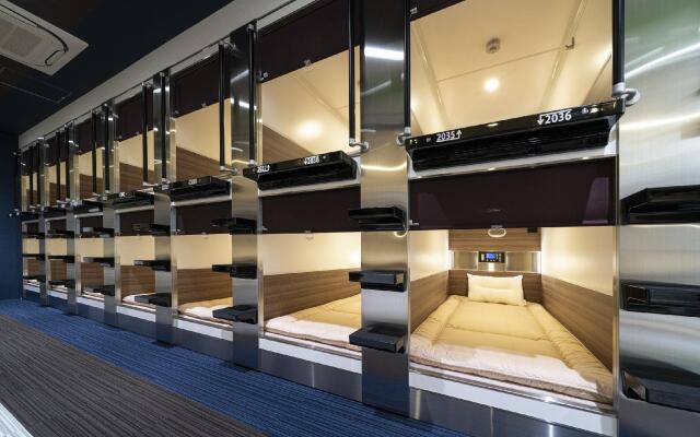 Capsule Hotel Jgarden Shin-Osaka