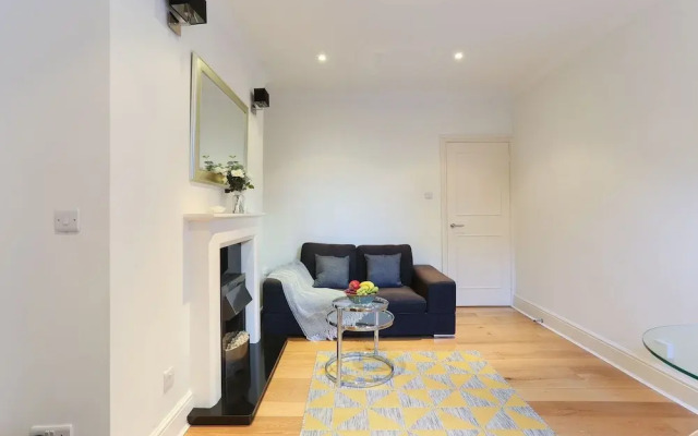Premium 1 bedroom Apartment Kensington