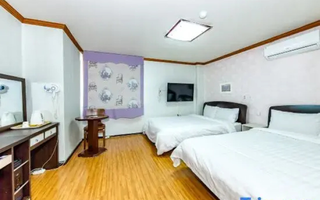 Tamra Gio Hotel