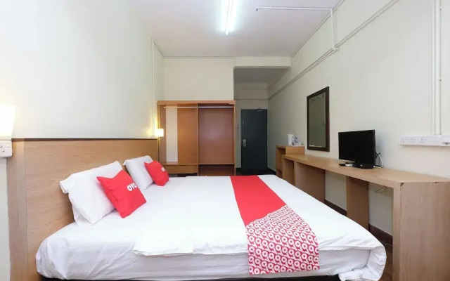 OYO 1105 Hotel 75