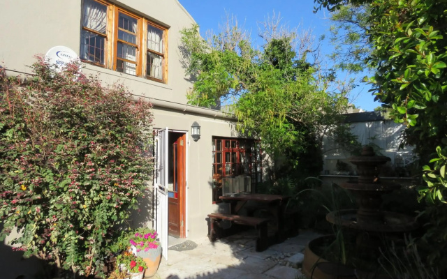 Winelands beach cottage