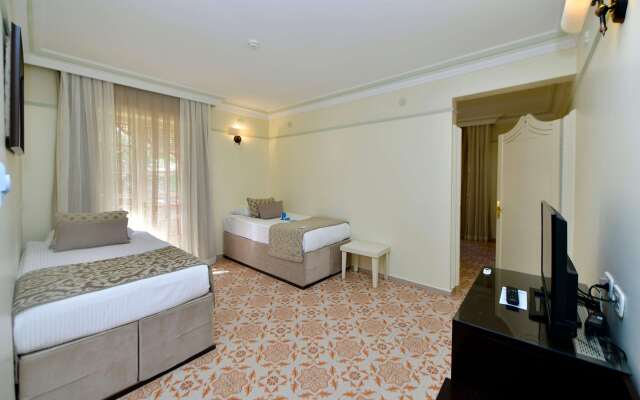 Ali Bey Club & Park