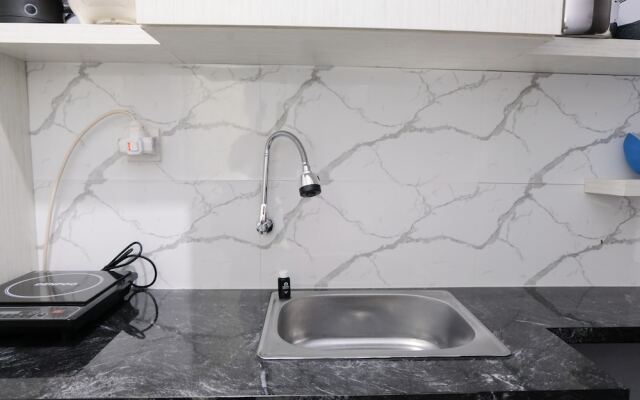 Comfy Studio Apartment At Grand Asia Afrika