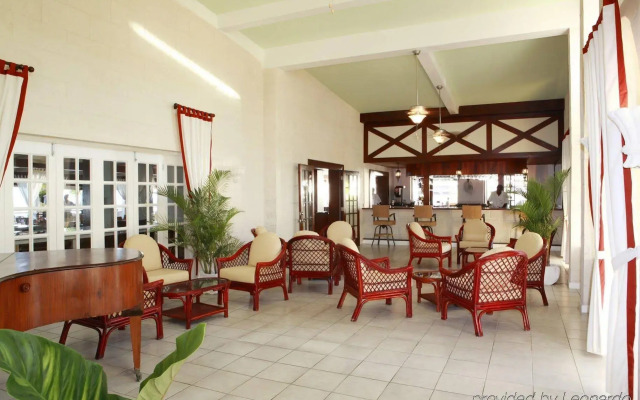Sea Breeze Beach House by Ocean Hotels - All Inclusive