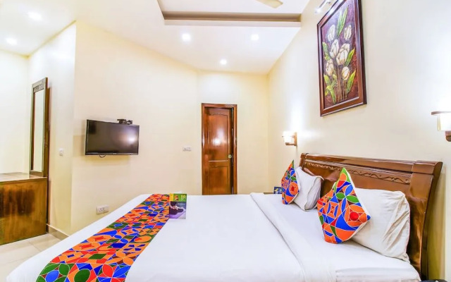 OYO Rooms Cyber City Oakwood