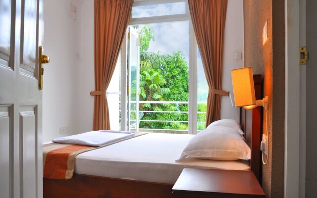 Kandy Reach Inn