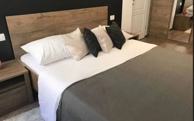 Pula Antic Rooms in Center- Adults only