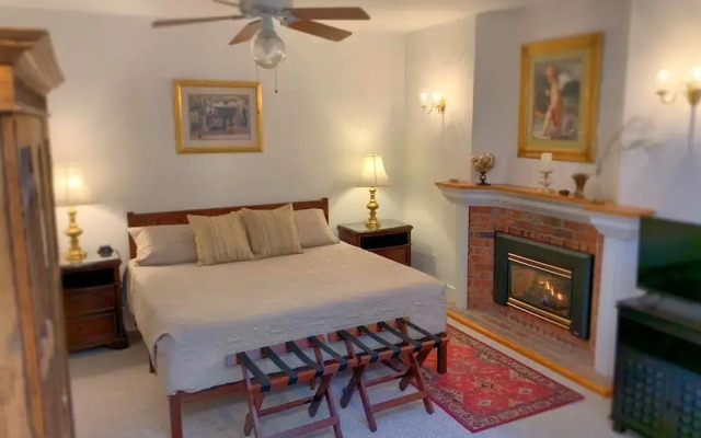 Otters Pond Bed & Breakfast