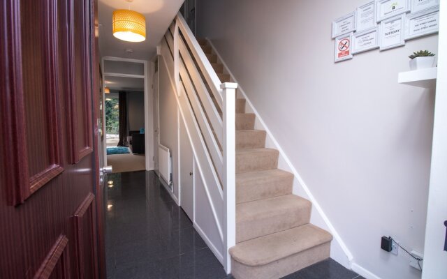 Benson Close Serviced Accommodation