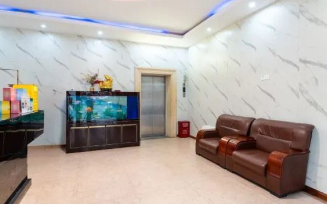Shenzhen Jinxing Business Hotel (Dalang Commercial Area)