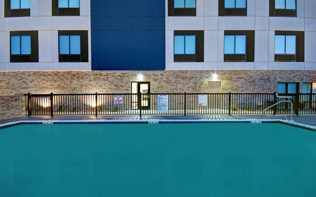 Hampton Inn Midland South