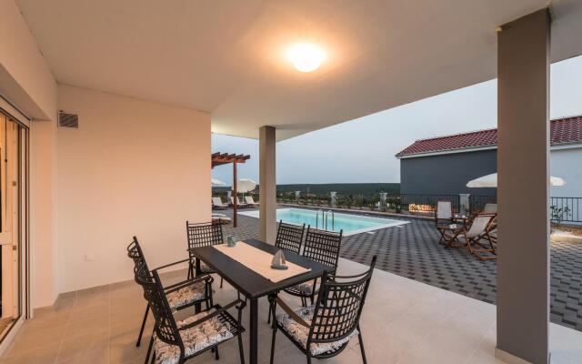 Dalmacija VI in Sukošan