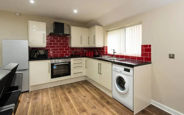 Stunning Penthouse in NQ, City Centre ! Sleeps 8