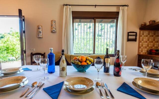 Casa Jose Manuel El Gastor by Ruralidays