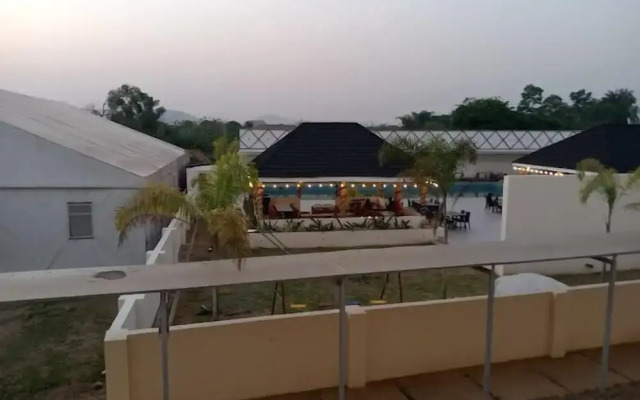 BON Hotel