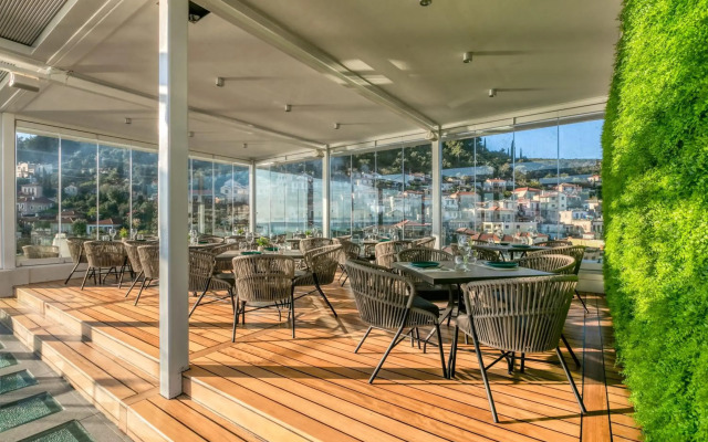 Las Hotel & Spa