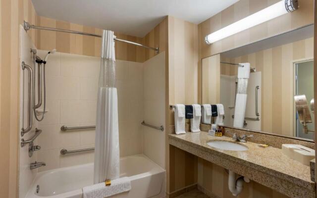 Best Western Plus University Park Inn & Suites