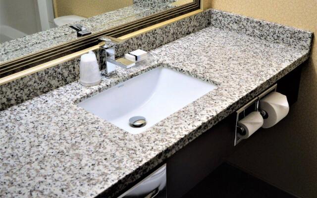 Sigma Inn & Suites Melville