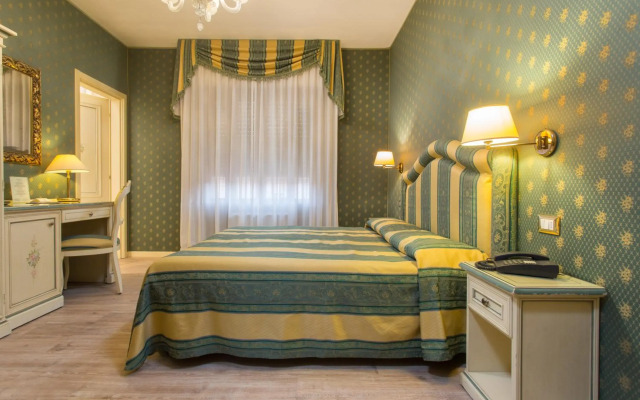 Hotel Conterie