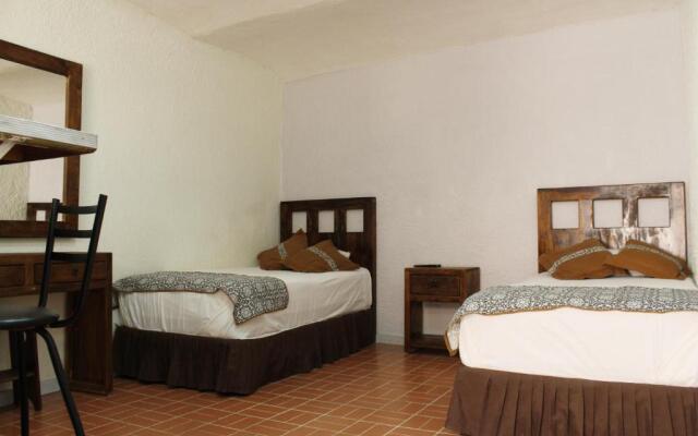 Estudio 13/ dos camas/ Chapalita