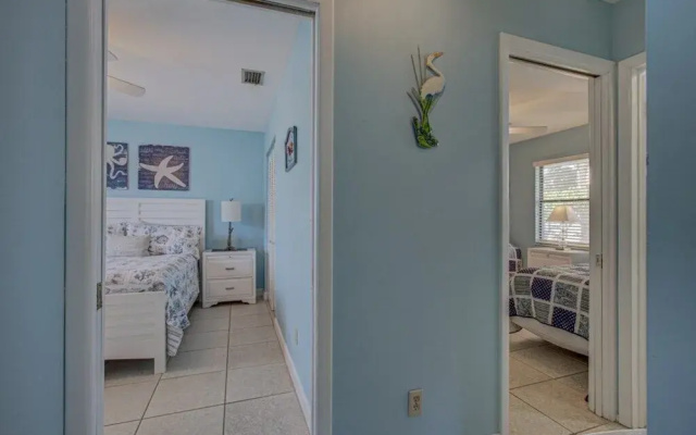 The Anna Maria Island Beach Castaway 2