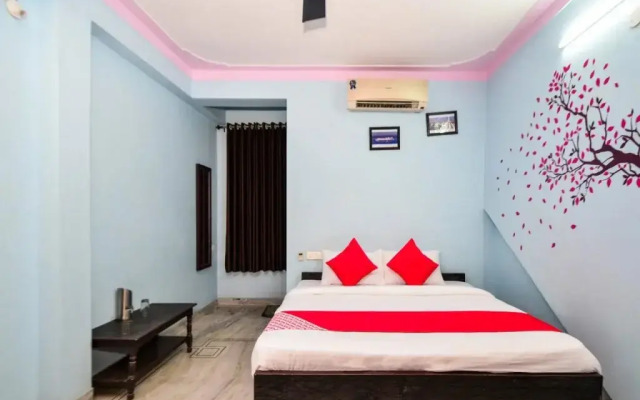 The Royal Villa And Restaurant By OYO Rooms