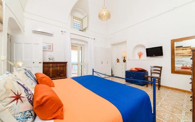 Romantic Antica Sponda