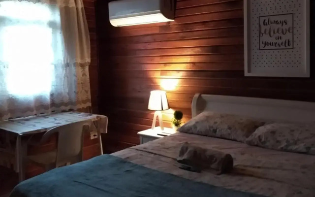 Chalé suíte com ar em Resende