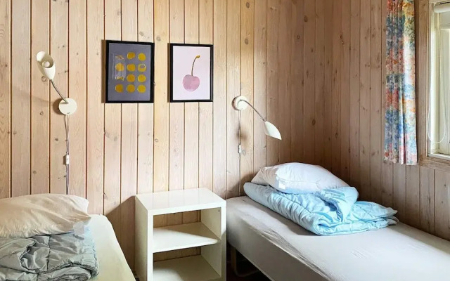 6 Person Holiday Home in Blavand