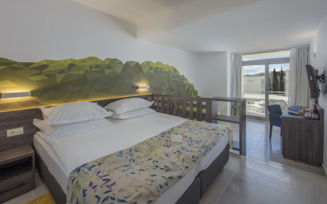 Bluesun Hotel Alga