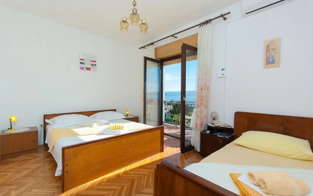 Franka - Beautiful sea View & Parking - A1