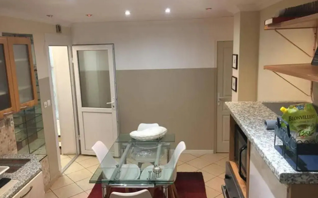 Irigny: Maison calme à 10 minutes de Lyon