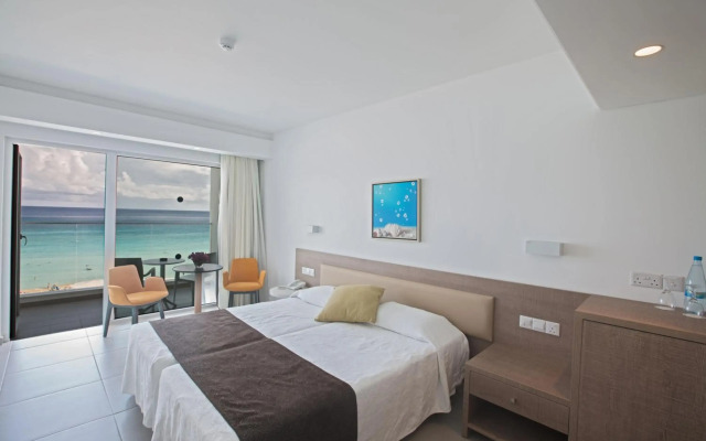 Vassos Nissi Plage Hotel & Spa