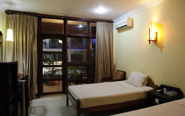 Amber Villa