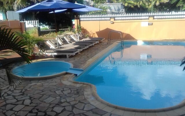 Studio in Pointe aux Piments, With Pool Access, Balcony and Wifi - 200