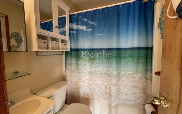 7 Safe Harbor Studio Bedroom Condo by RedAwning