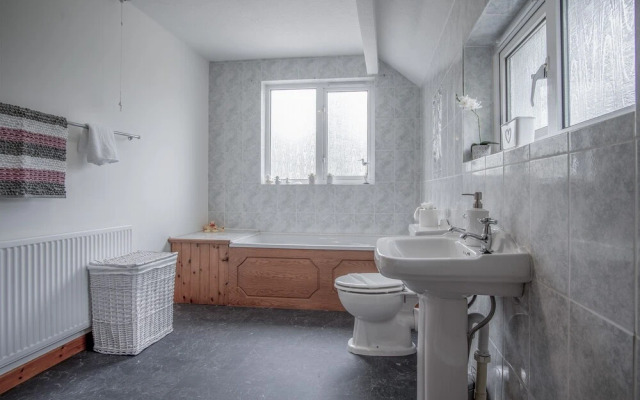 Tucking Mill - 3 Bedroom - Stepaside