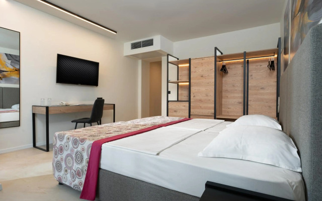 Dolce Mare Hotel