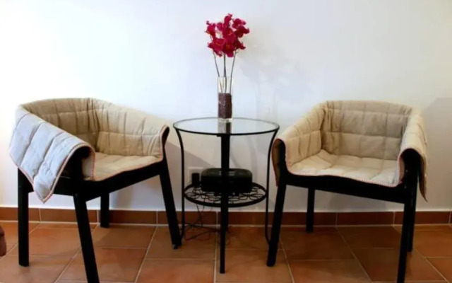 Magnolia Apt. 1 Front Lake