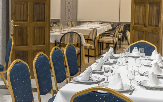 Hotel Zentral Mayoral