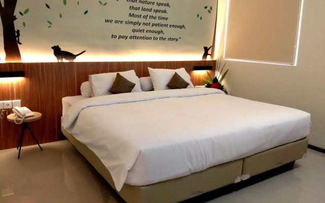 Front One Resort Magelang