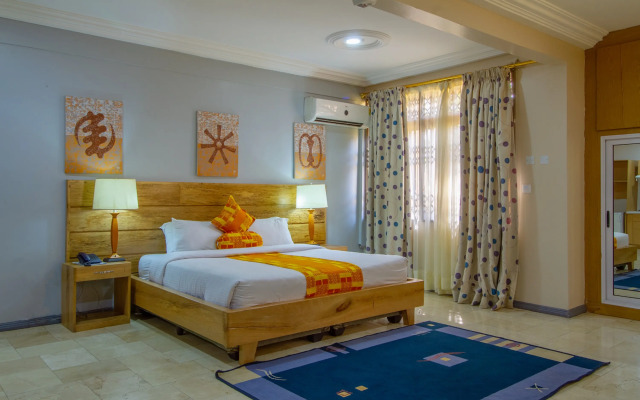 Central Hotel Osu