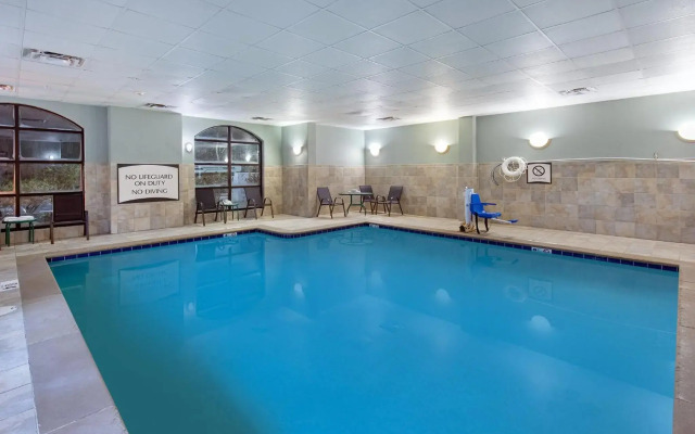 Staybridge Suites Oak Ridge by IHG