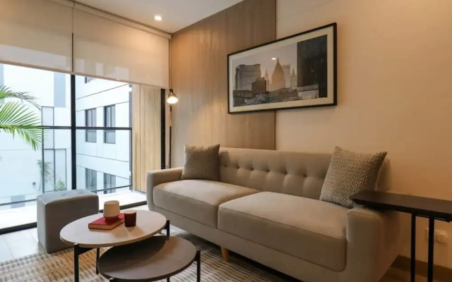 w Enchanting 2BR With Balcony in Miraflores