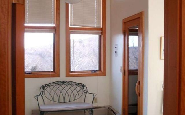 Highridge Condominiums